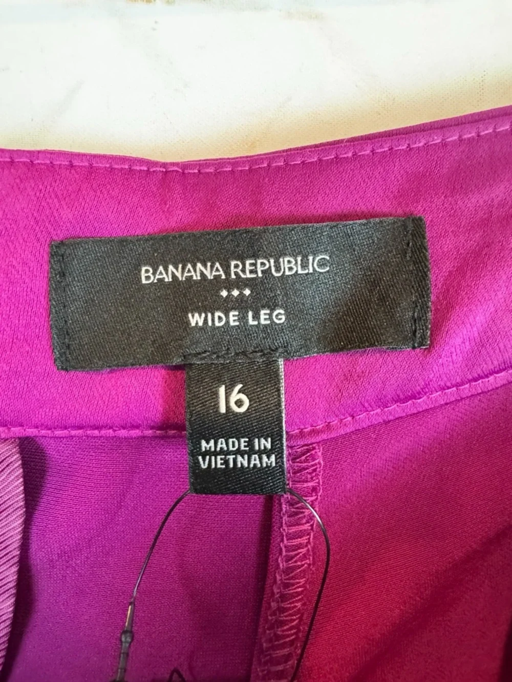 Banana Republic Factory | 2-Piece Sleeveless Blazer & Wide-Leg Pants Set, 16 NWT - Picture 5 of 15